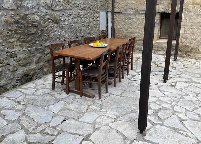 Guest house En Kanalion Well