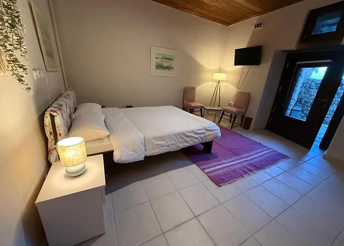 En Kanalion Well Guest house *